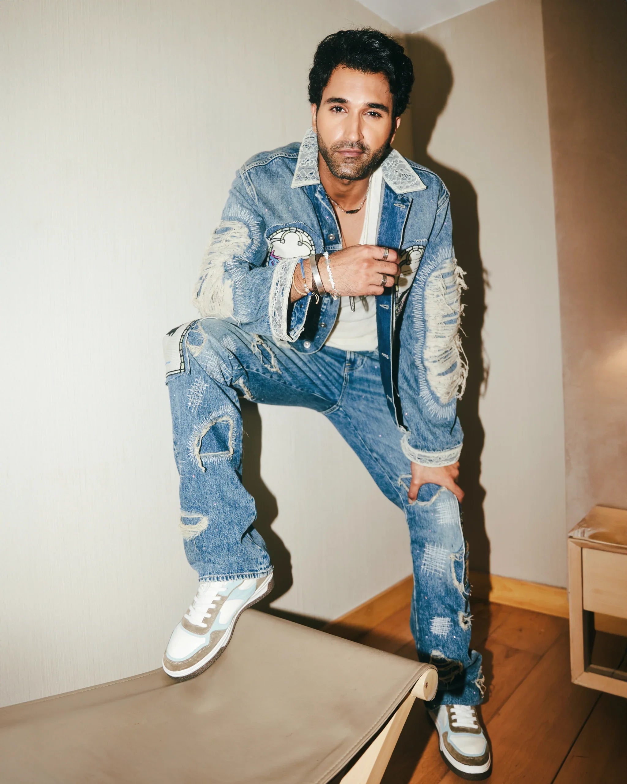 One Pair, Endless Vibes: Everyday Sneakers for Men Made for Daily Life